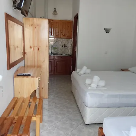 Anna Maria Otel Potos