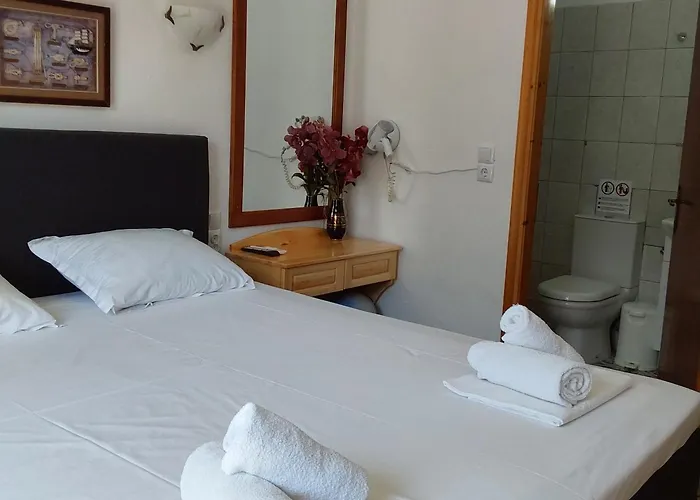 Ξενοδοχείο Anna Maria *