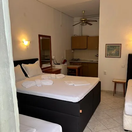 Anna Maria Otel Potos